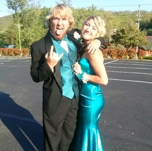 Meet your Posher, Chad